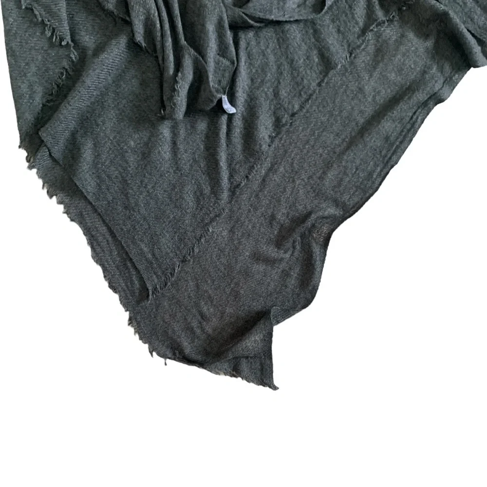 evelyne prelonge dark gray